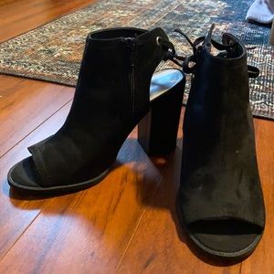 Open Toe Black Booty